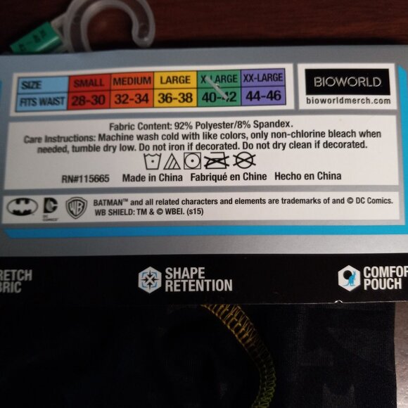 Bioworld Size XL 40 42 Boxer Briefs Mens Batman Logo Black Yellow DC Comics NEW - Picture 6 of 7